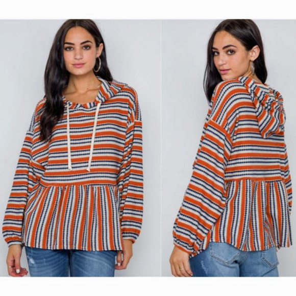 Sweaters - 🔥4 for $15🔥  Loose Fit Hoodie Sweater Size S